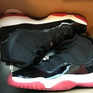 Jordan 11 Retro Playoffs Bred (2019) (GS)